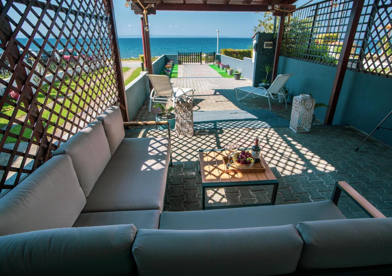 Seashell Luxury Apartment Nikiti  Exterior photo